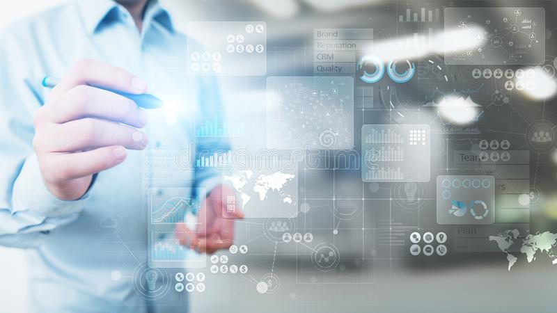 面對企業(yè)眾多的BI分析需求，該怎么辦？